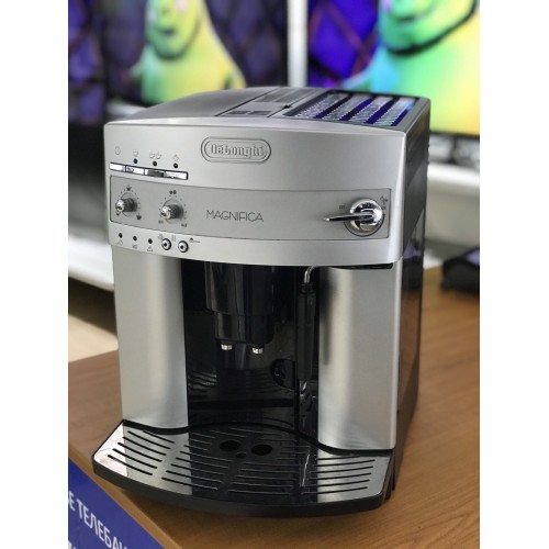 Кофемашина De Longhi ESAM 3200.S Б/У Кофемашина De Longhi ESAM 3200.S Б/У